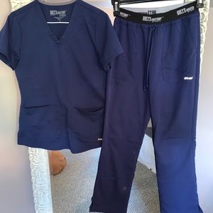 Grey’s Anatomy by Braco ACTIVE scrubs